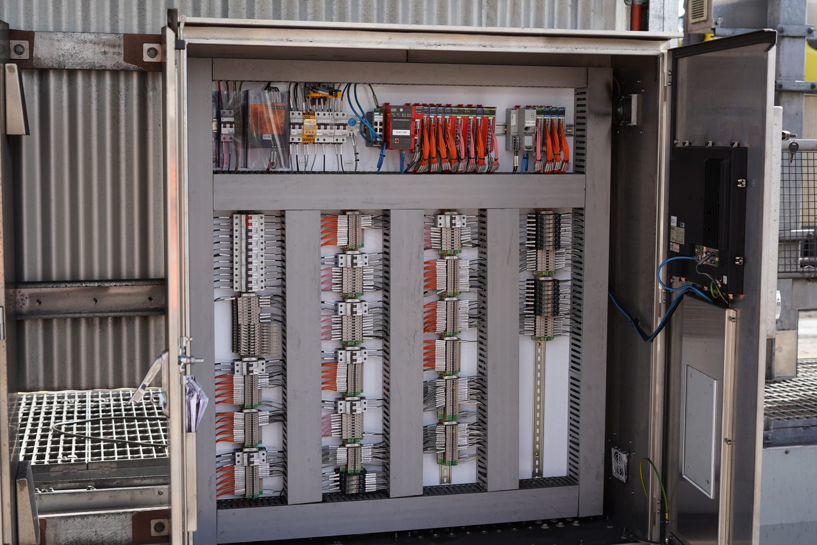 Panel Manufacturing 4